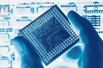 俄羅斯無高端芯片，如何鍛造一流武器？——解析其軍工體系的“另類”創新路徑